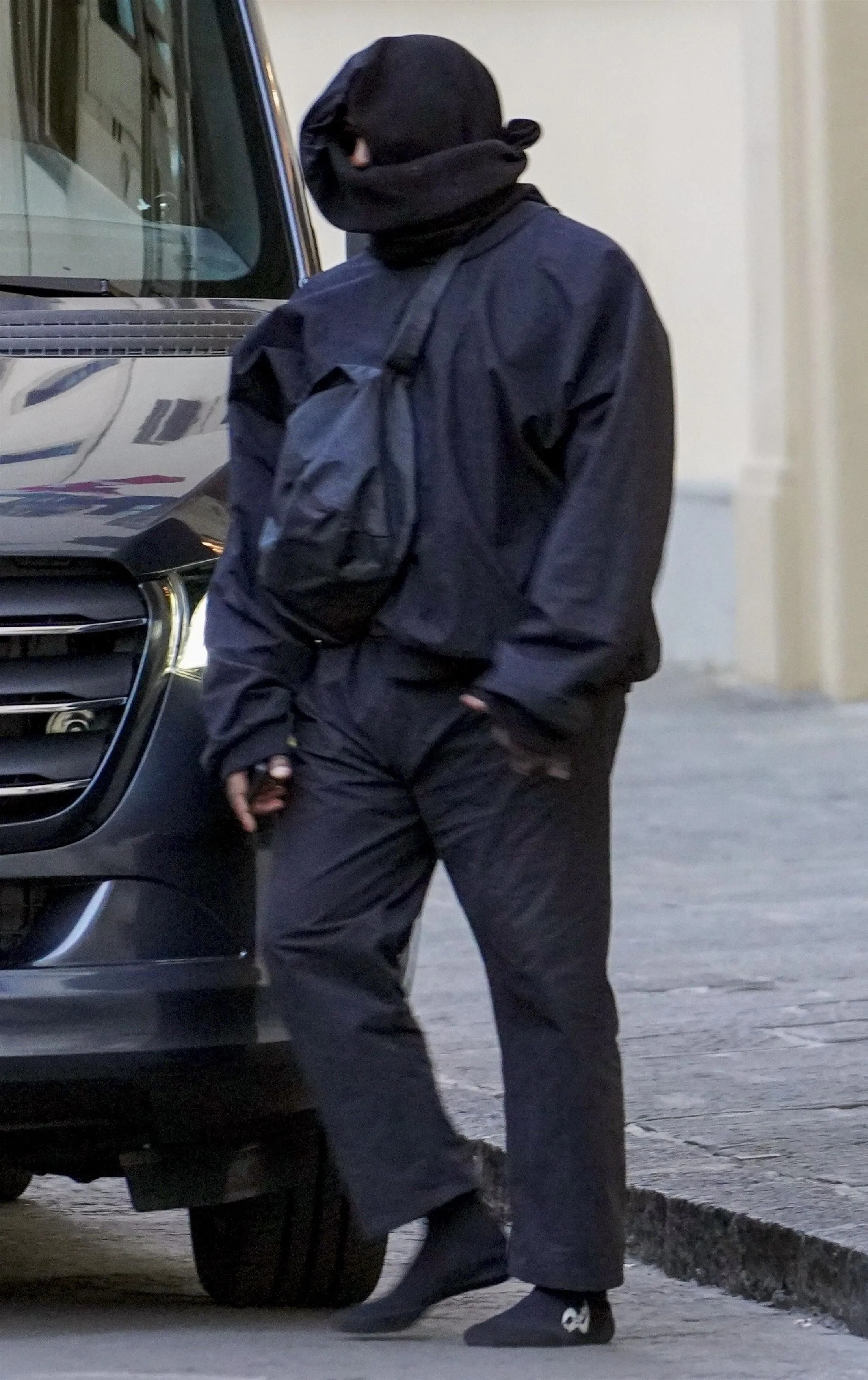 Yeezy record image