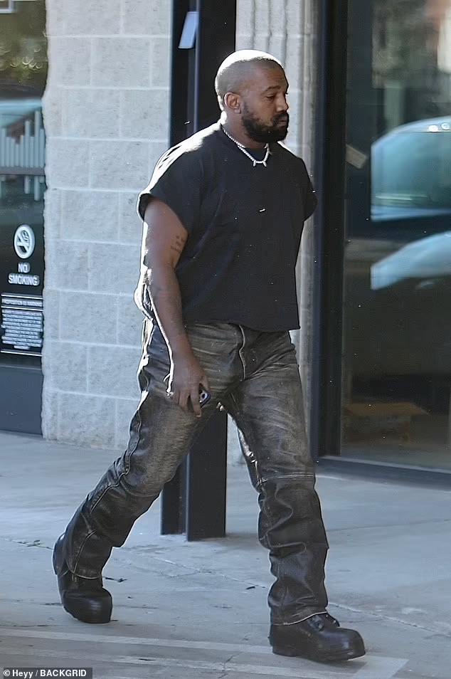 Yeezy record image