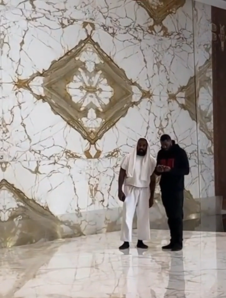 Yeezy record image