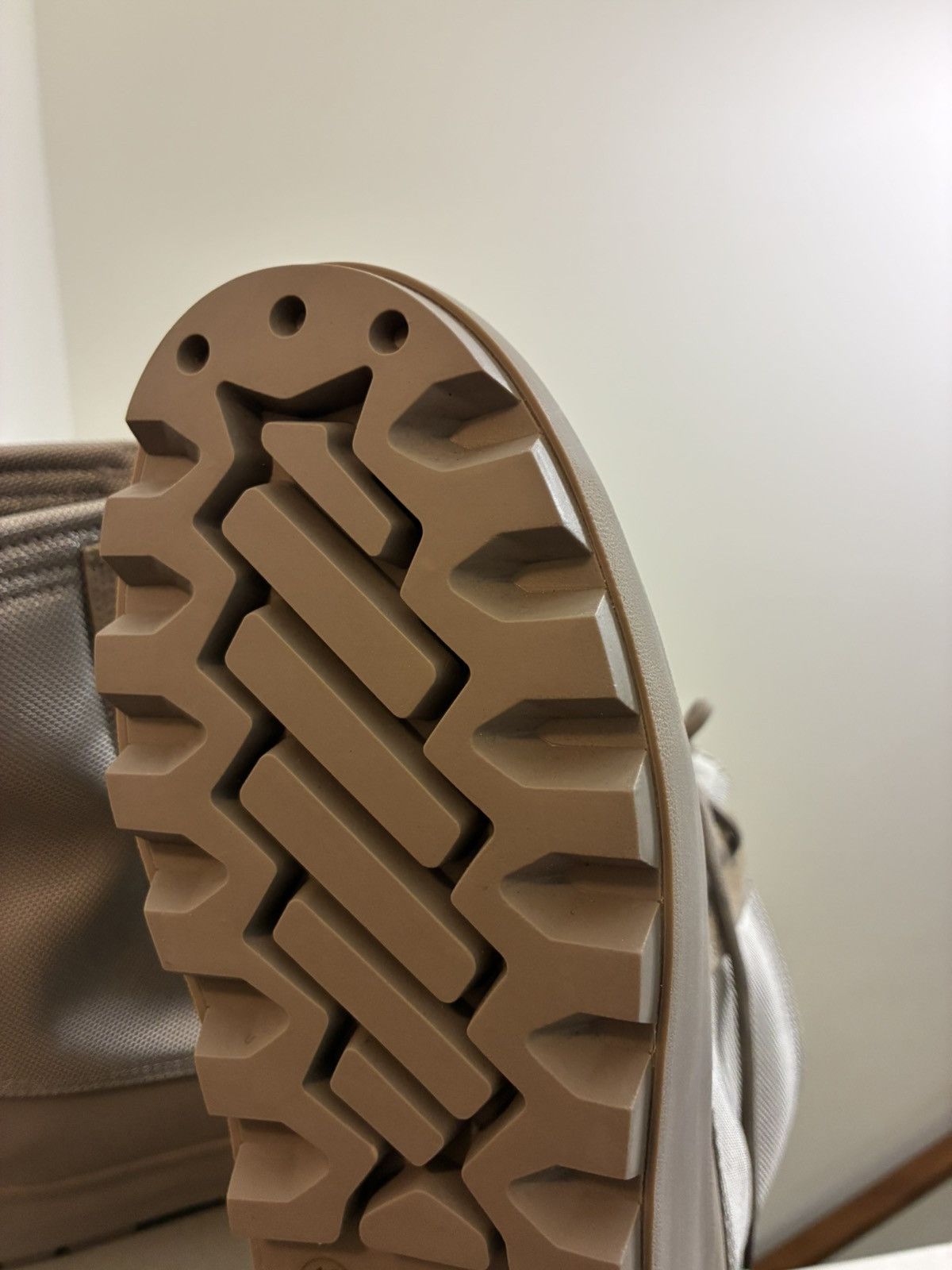 Yeezy record image
