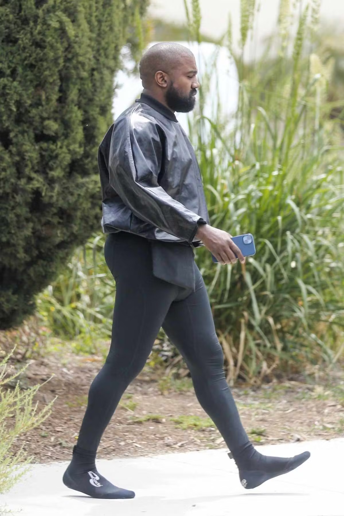 Yeezy record image