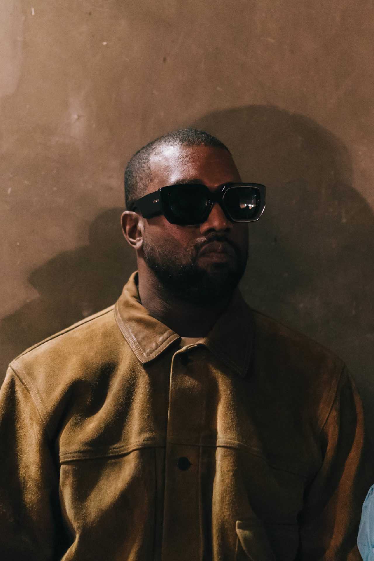 Yeezy record image