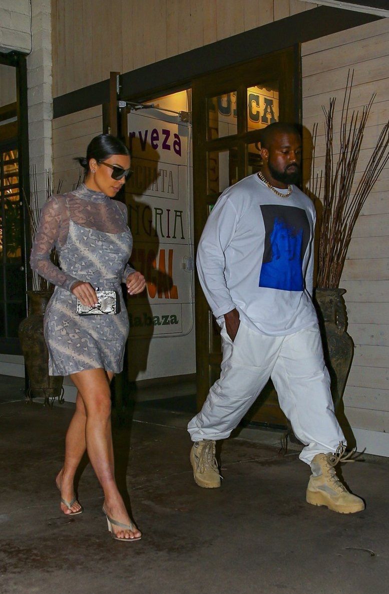 Yeezy record image