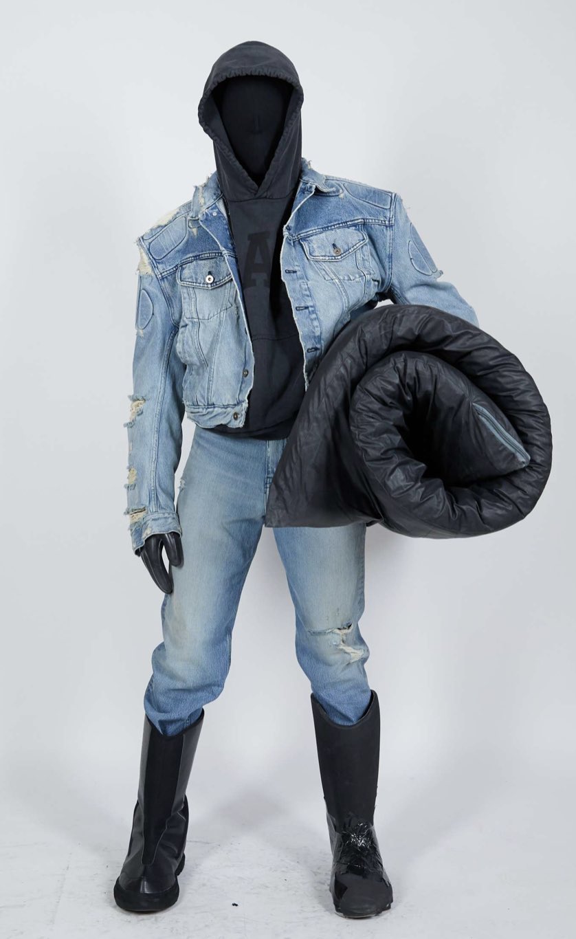 Yeezy record image