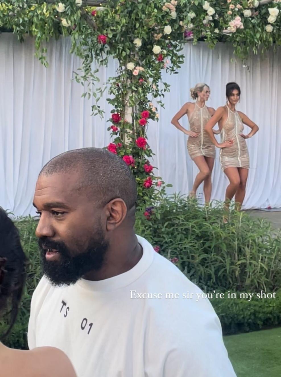 Yeezy record image