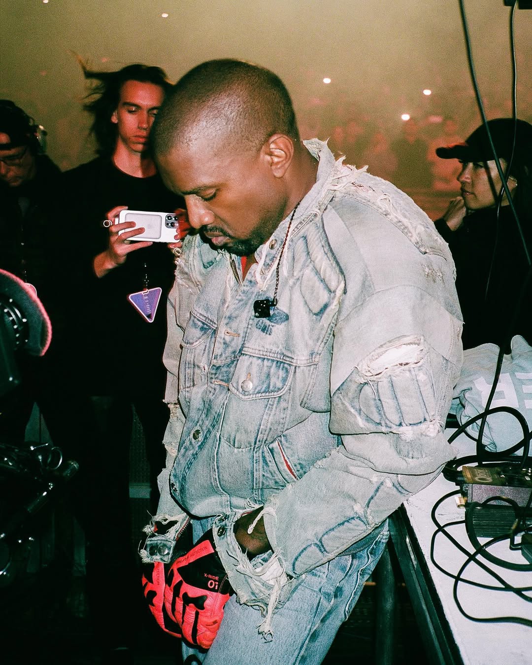 Yeezy record image