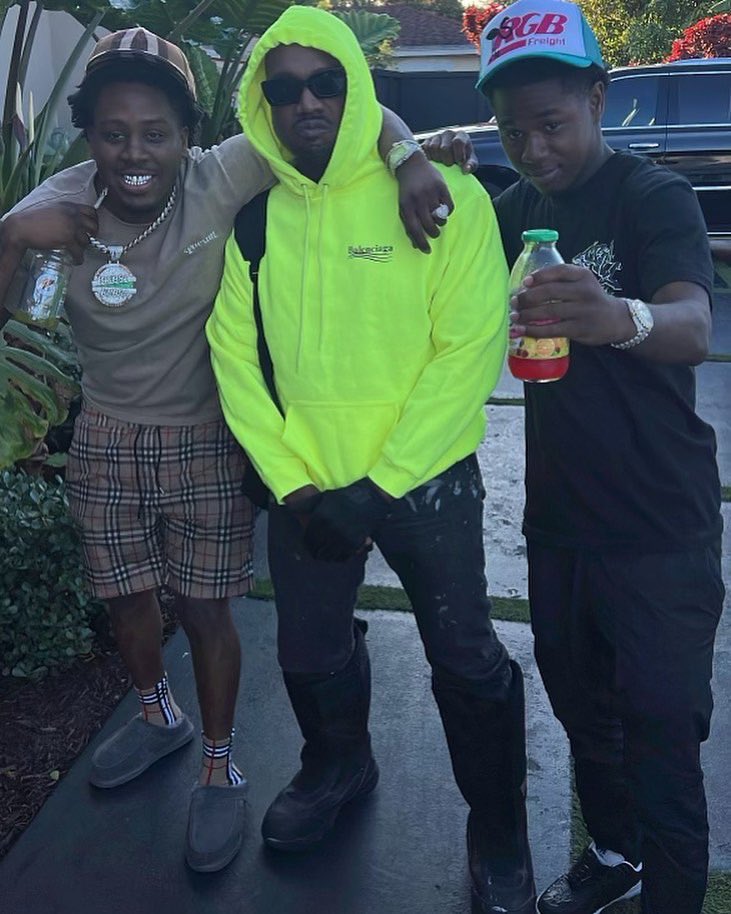 Yeezy record image