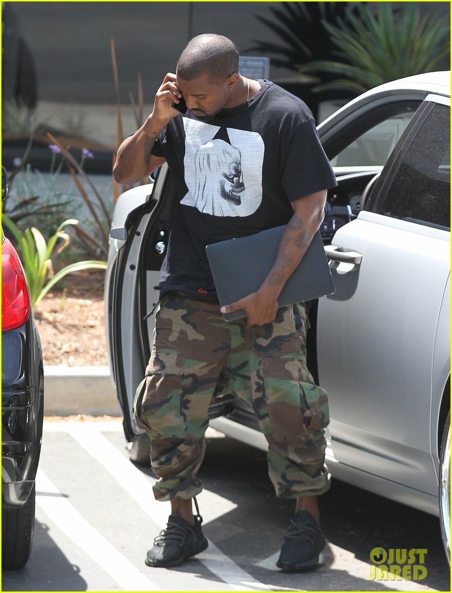 Yeezy record image