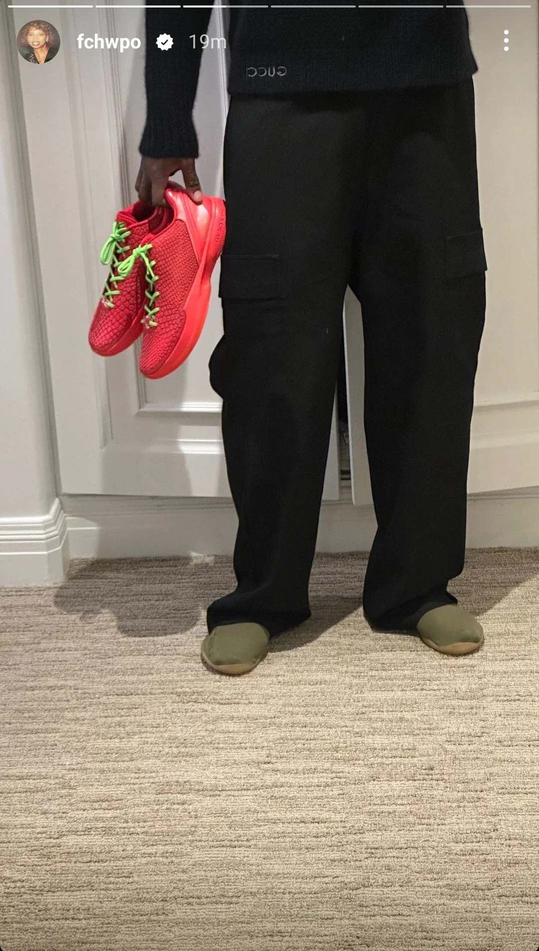 Yeezy record image