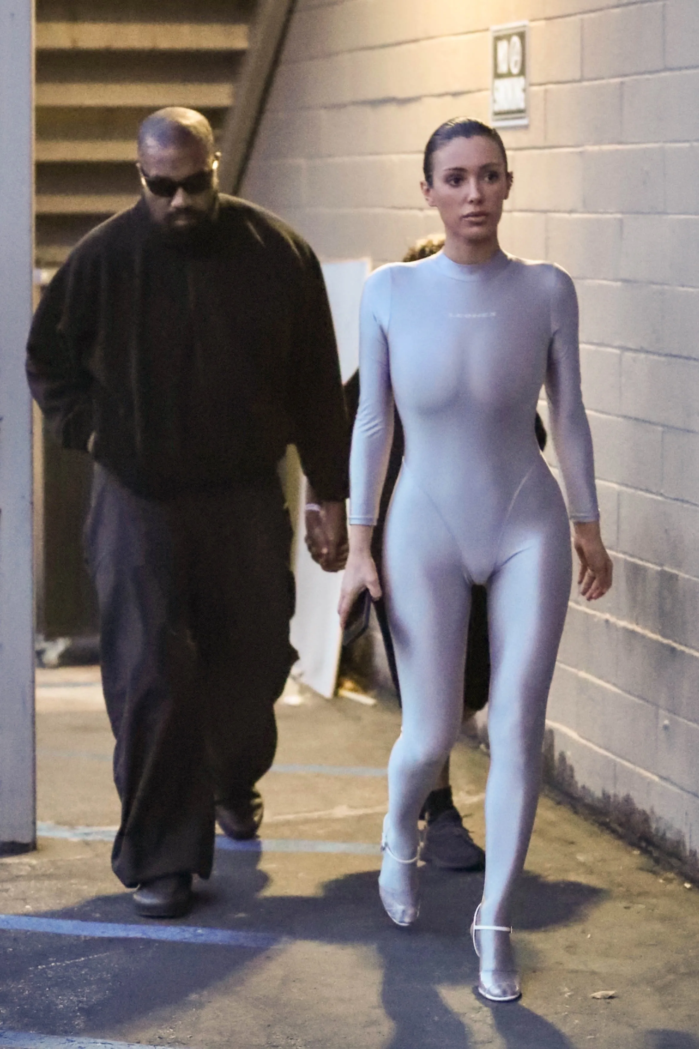 Yeezy record image