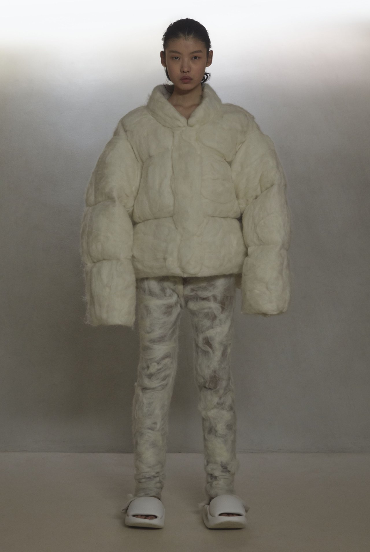 Yeezy record image