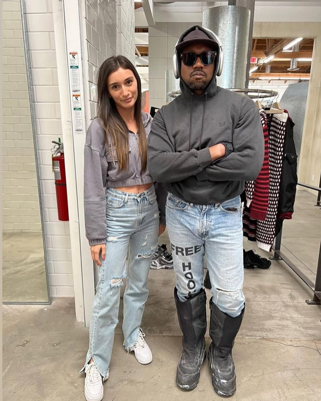 Yeezy record image