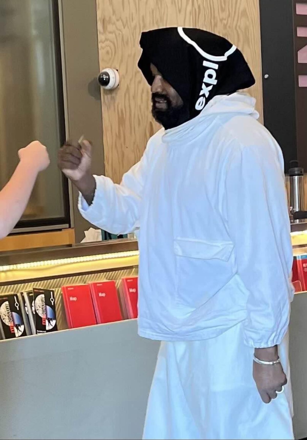 Yeezy record image