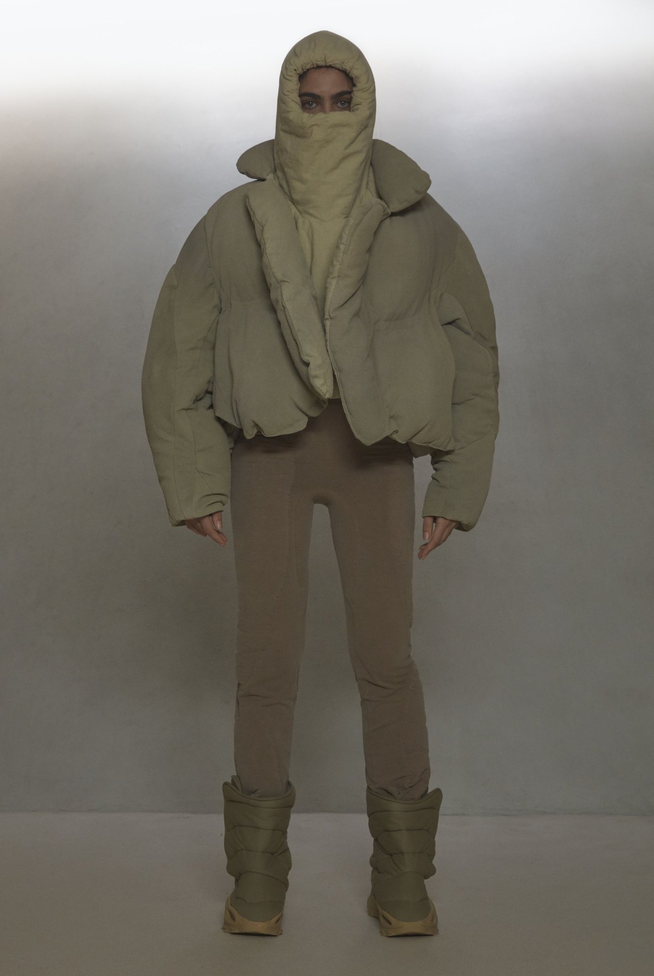 Yeezy record image
