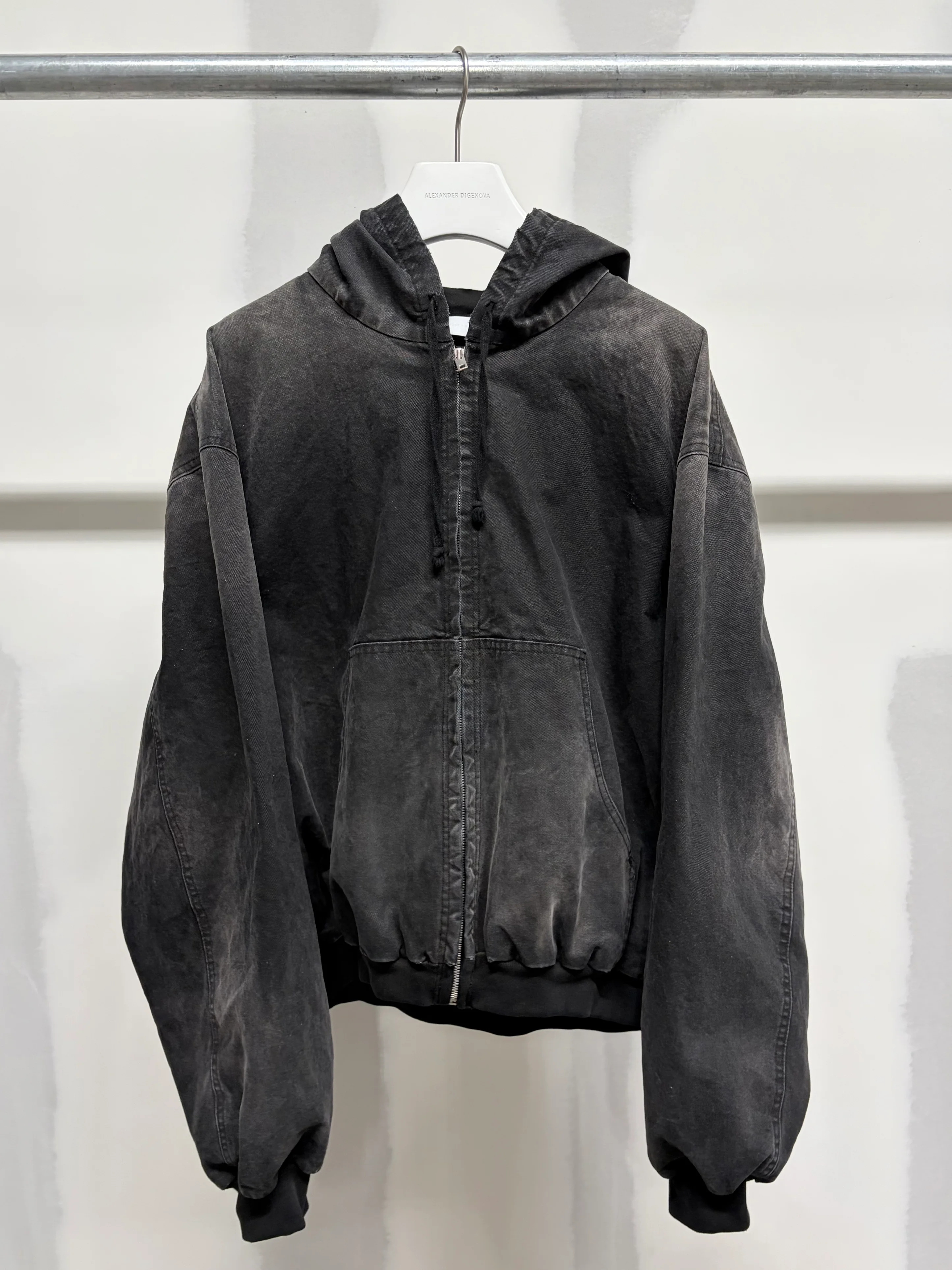 Yeezy record image